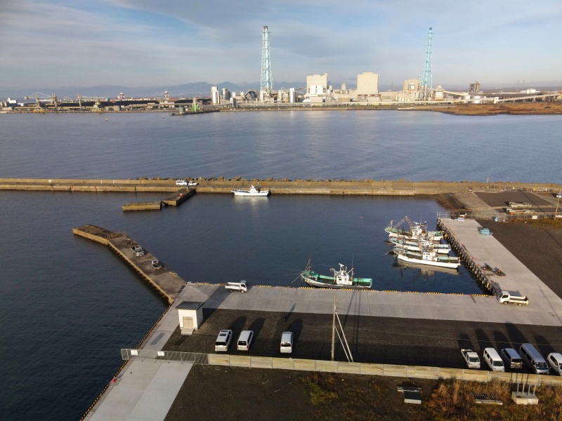 北海道厚真町厚真漁港の風景を空撮