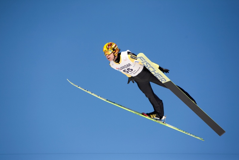 ノルウェービカースンド – 3月15日：2009年3月15日、日本の葛西憲顕選手がノルウェーでFIS W杯スキージャンプ競技大会に出場する。