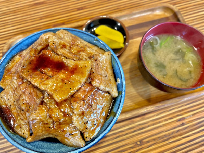 豚丼