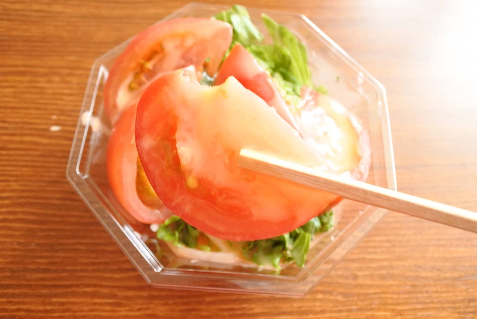 セコマ夏のお惣菜トマト寄り