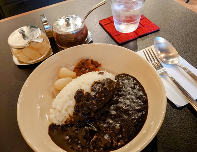 Coffee   gallery    Clement英国風黒カレー