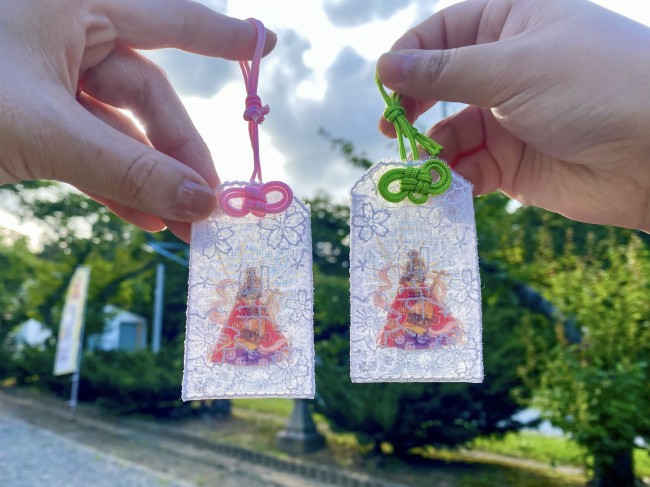 レースのお守り