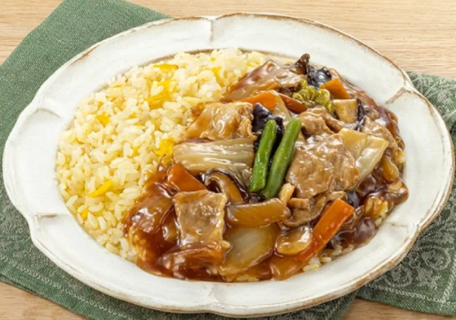 香ばし炒めの野菜あんかけチャーハン