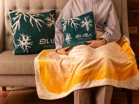 白い恋人クッションブランケット