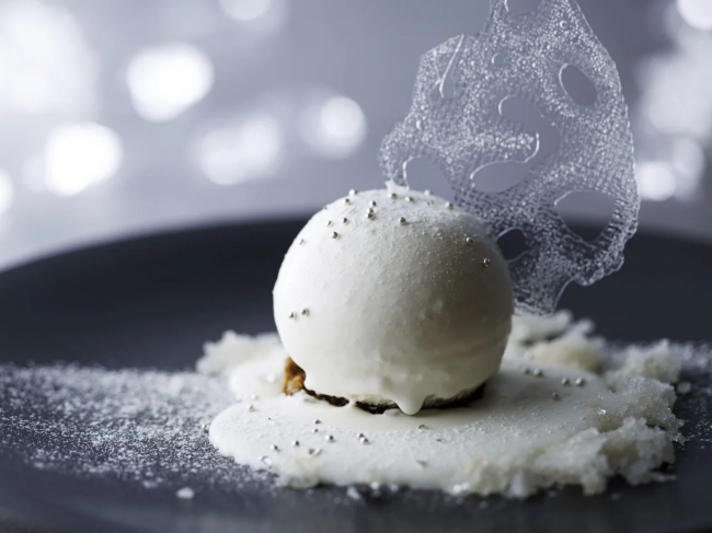 Snow Dome(スノードーム)