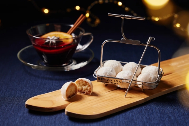 雪降るスノーボール