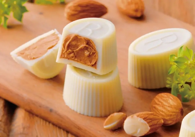 ロイズアールショコラ（ホワイトジャンドゥーヤ）