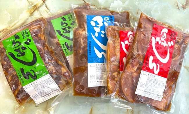 左から、らむじん、ぶたじん、鳥じん。白糠町民のソウルフード
