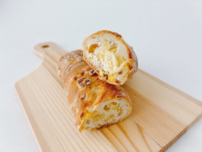 「道産とうきびのリュスティック」 