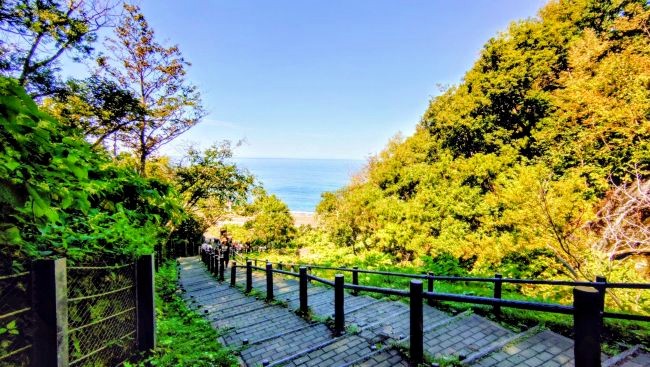 展望台からオホーツク海が見える